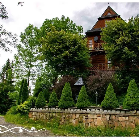 威拉阿尔塔宾馆 *